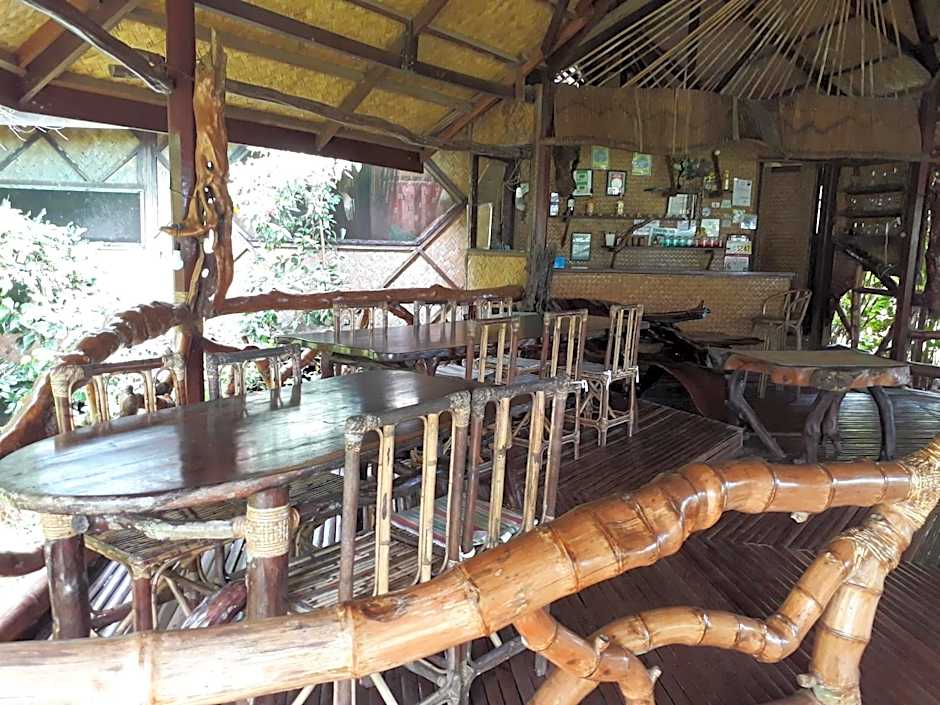 Dabdab Tourist Inn