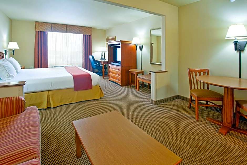Holiday Inn Express Hotel & Suites Cedar City By IHG