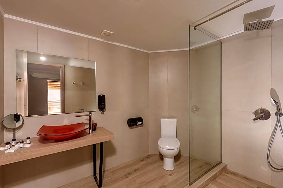 Eurohotel Katrin Suites