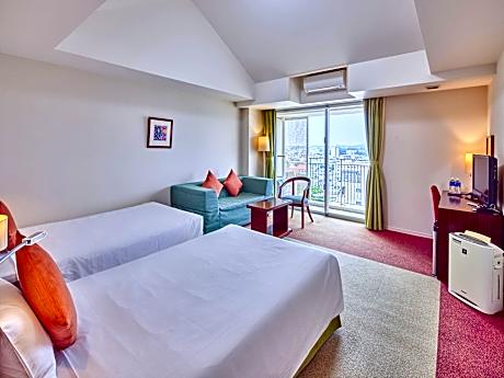 Executive Room for 4 People - Non-Smoking