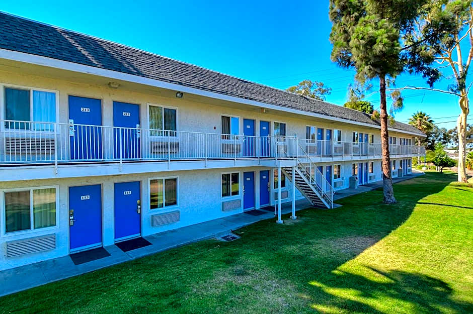 Motel 6-San Diego, CA - North