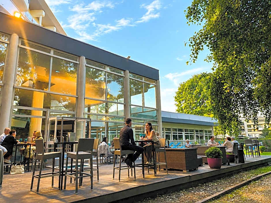 Logis Hôtel & Spa Marina d'Adelphia