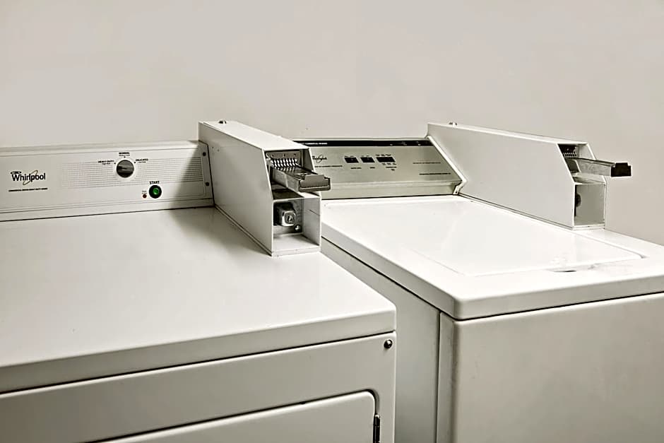 Days Inn by Wyndham Demopolis