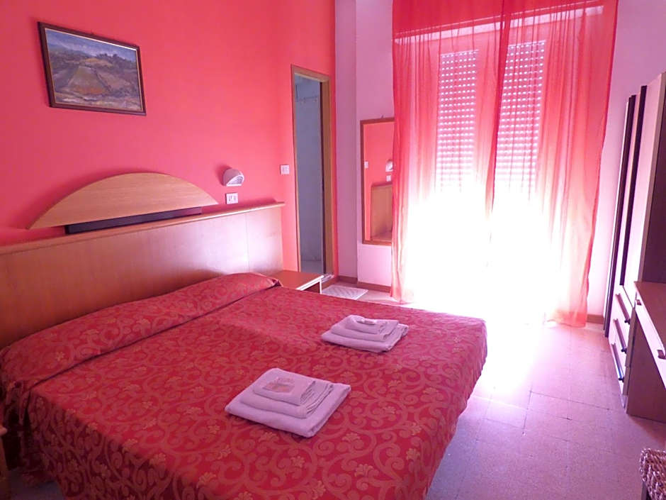 Consul Hotel