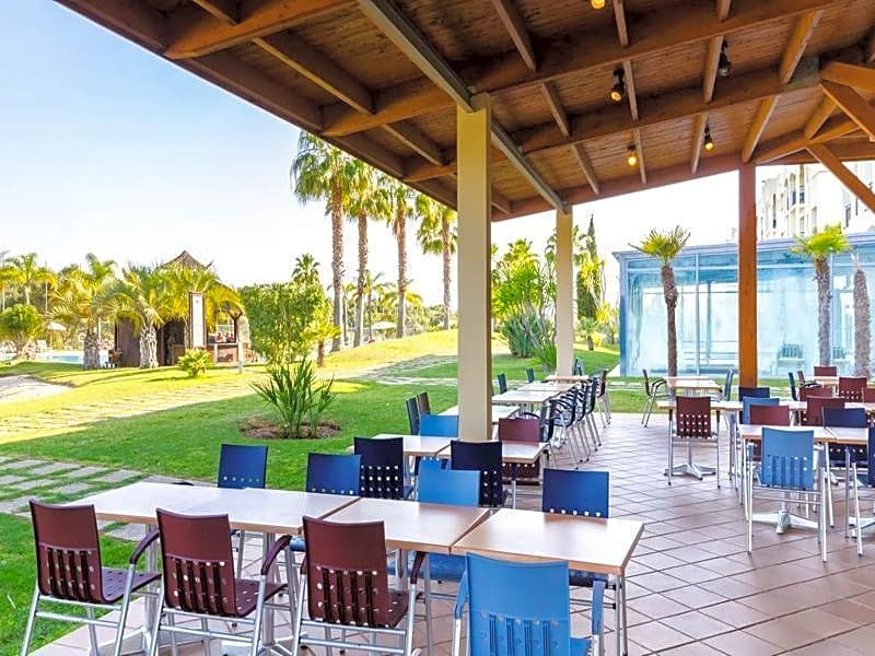 Yellow Alvor Garden - All Inclusive