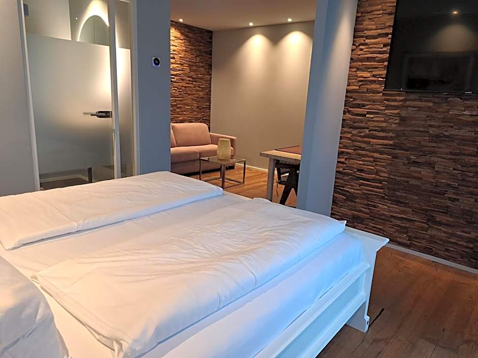 MotelplusHotel BiggeSeeFront