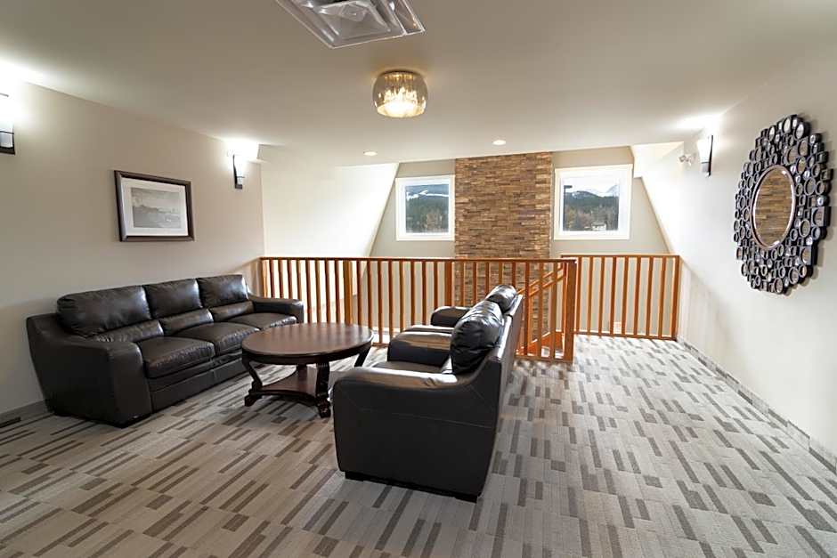 The Kanata by BCMInns Blairmore