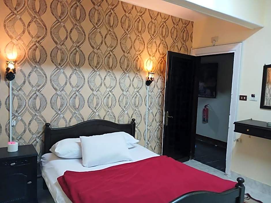 New Palace Hotel