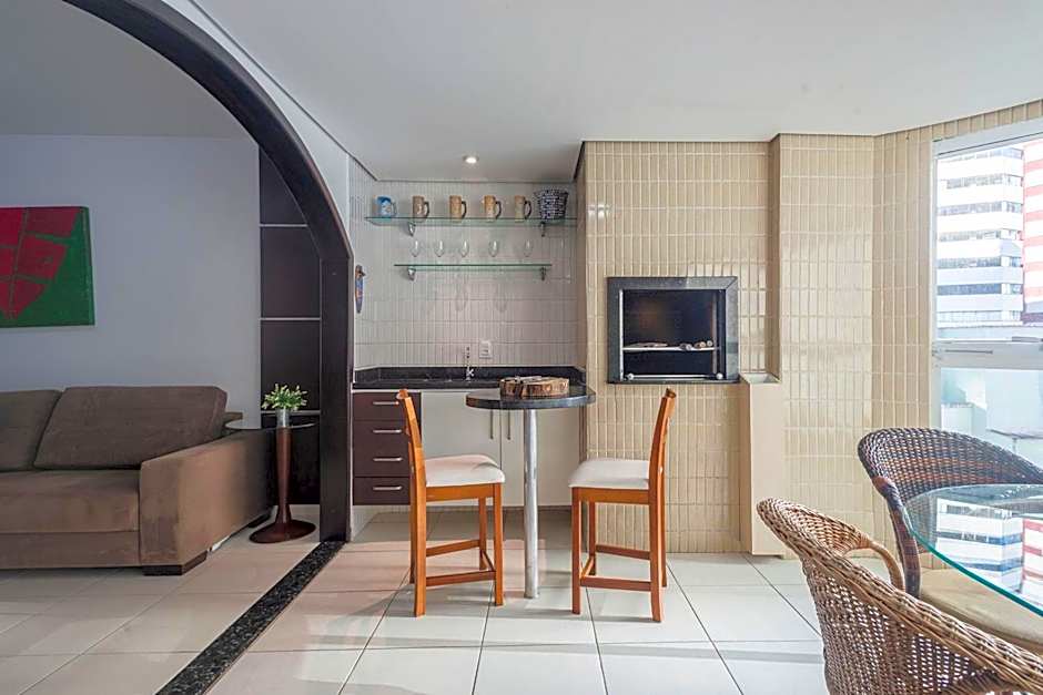 ITNC104 - Avenida Atlântica com 3Q e churrasqueira