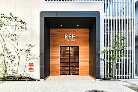 Double Room for Single Use