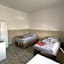 Doppelzimmer-Bad-Kühlschrank-Parkplatz-10