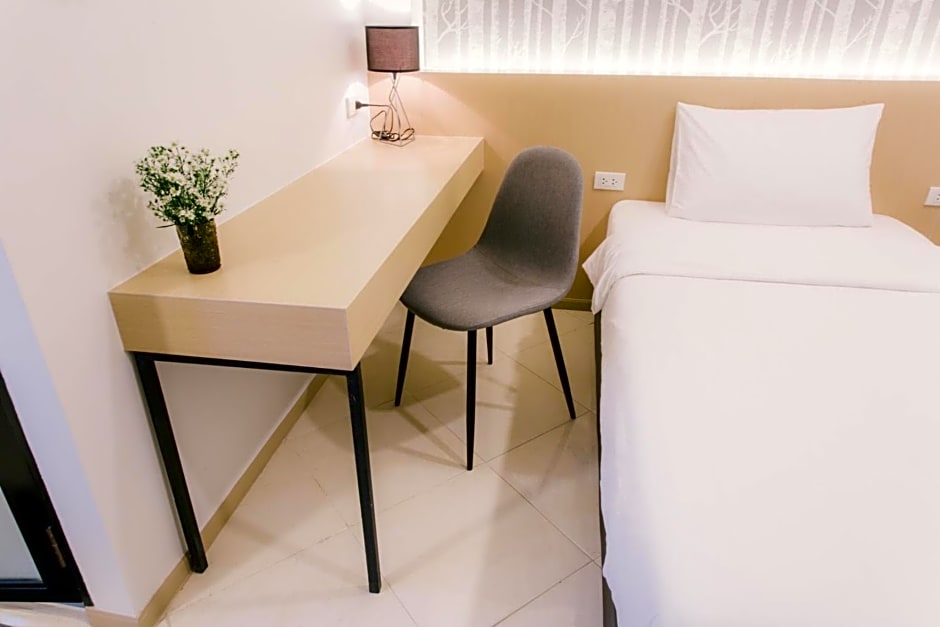 Royal Princess City Lamphun Hotel