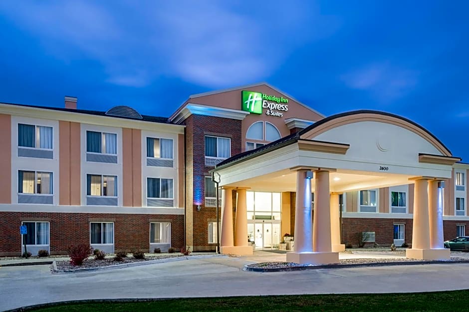 Holiday Inn Express Hotel & Suites Ames By IHG