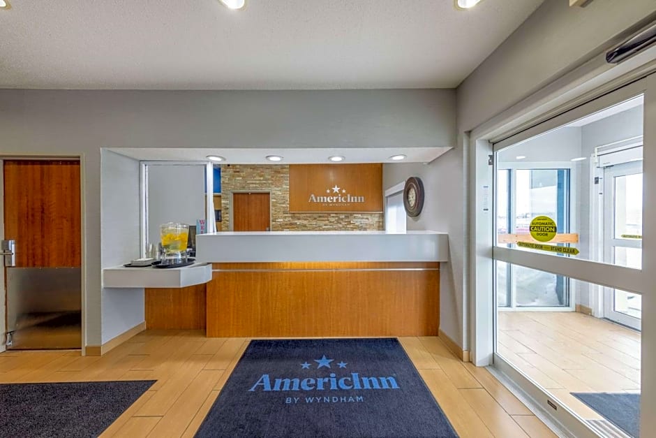 AmericInn by Wyndham Duluth