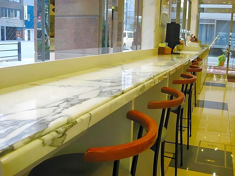 Toyoko Inn Tokyo Nihombashi Hamacho Meijiza Mae