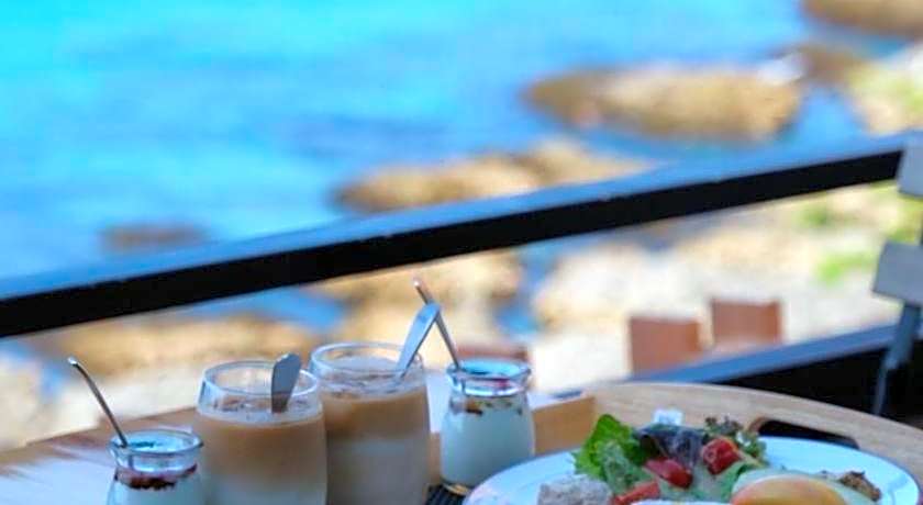 Chuanfanrock Haku Beach Days Inn