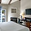 Cannery Row Inn