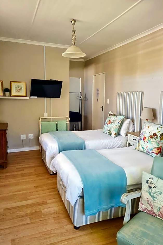 Cherry Berry Lodge