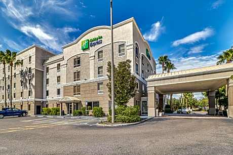 Holiday Inn Express Hotel & Suites Clearwater US 19 North by IHG