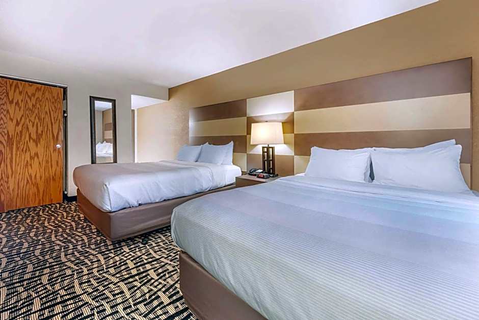Quality Inn And Suites Rochester