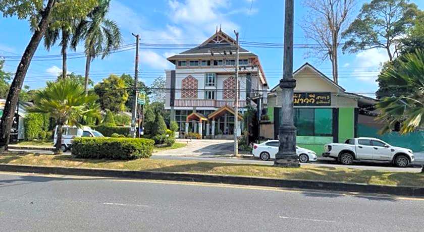 Peak Boutique City Hotel Krabi