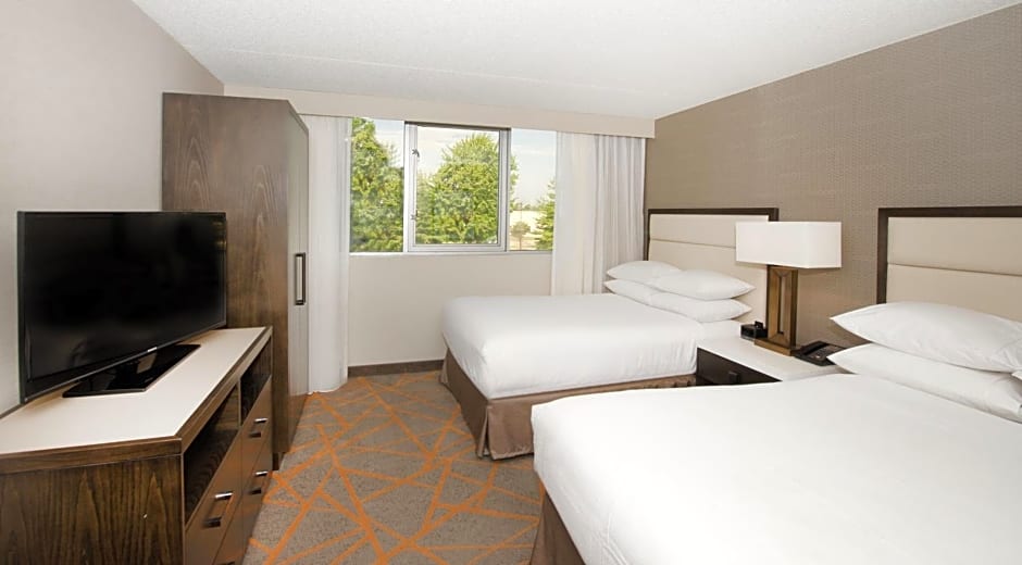 Embassy Suites by Hilton Cincinnati Northeast - Blue Ash