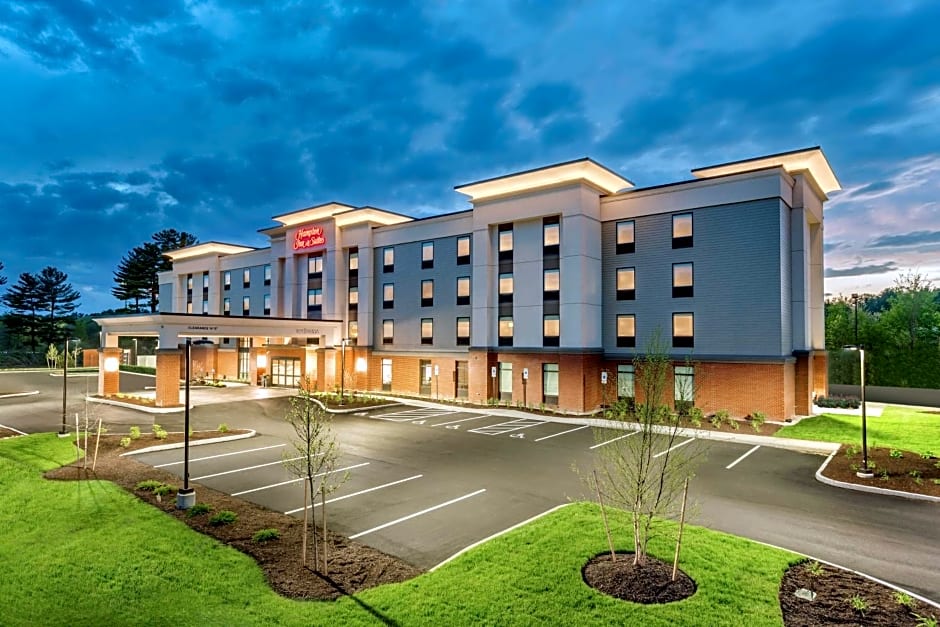 Hampton Inn By Hilton & Suites Kittery