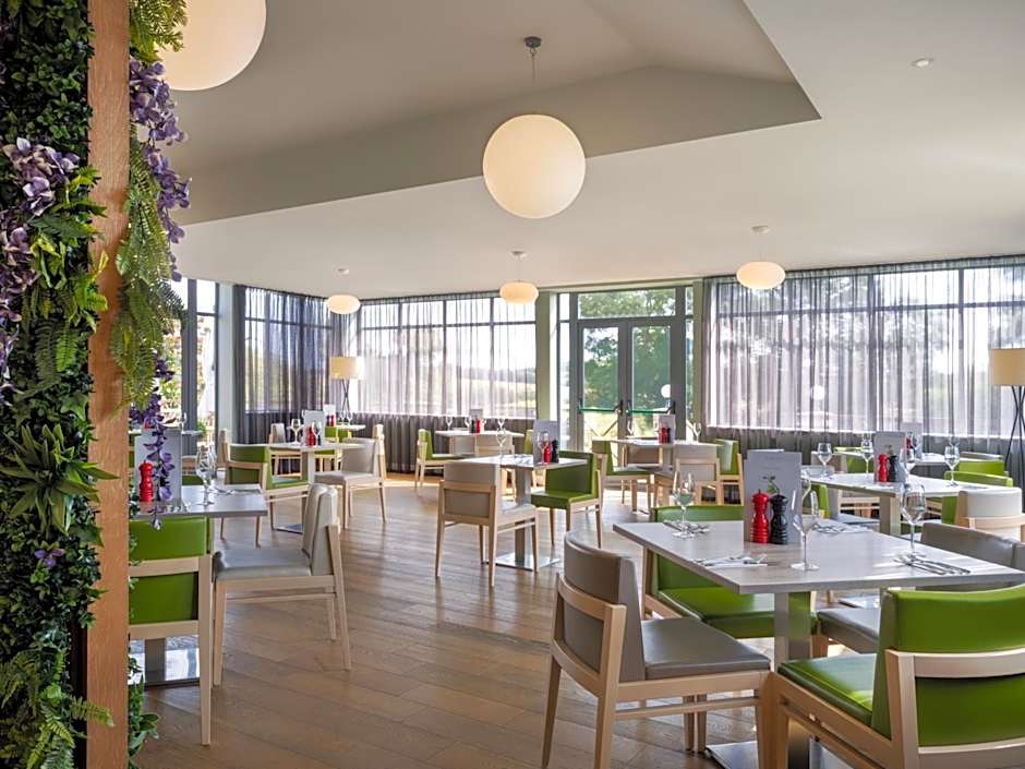 Holiday Inn Huntingdon Racecourse By IHG