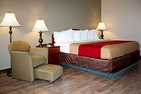 Deluxe King Room - Non-Smoking