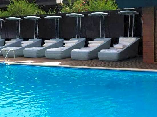 Hotel Emir