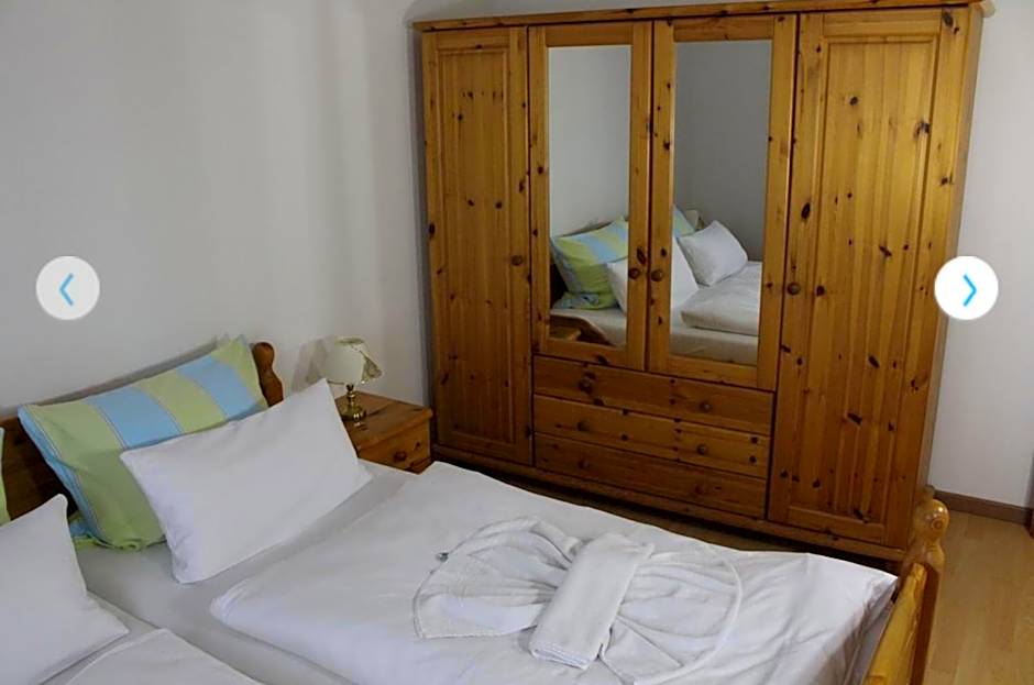 Hotel garni SEESCHLÖSSCHEN