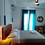 Glaronisia Hotel