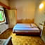 Garni Eden Bed and breakfast