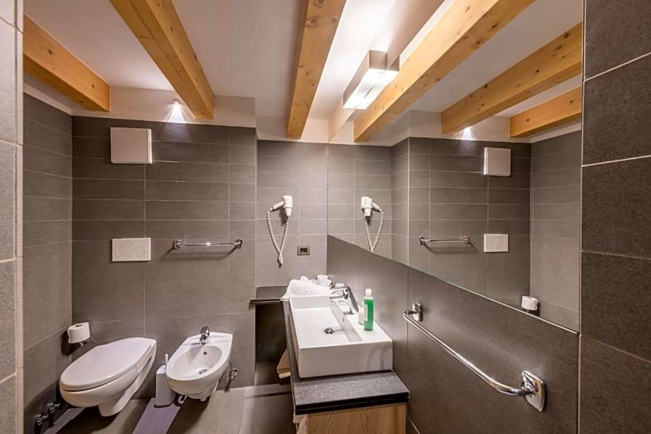 Design & Suite Hotel Ciarnadoi
