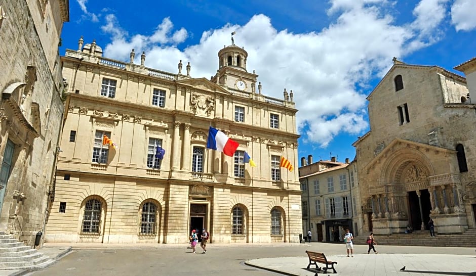 Loft Apartment , La Terrasse Centre Ville d'Arles,