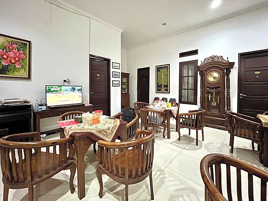 D Maktab Syariah Mitra RedDoorz Malang