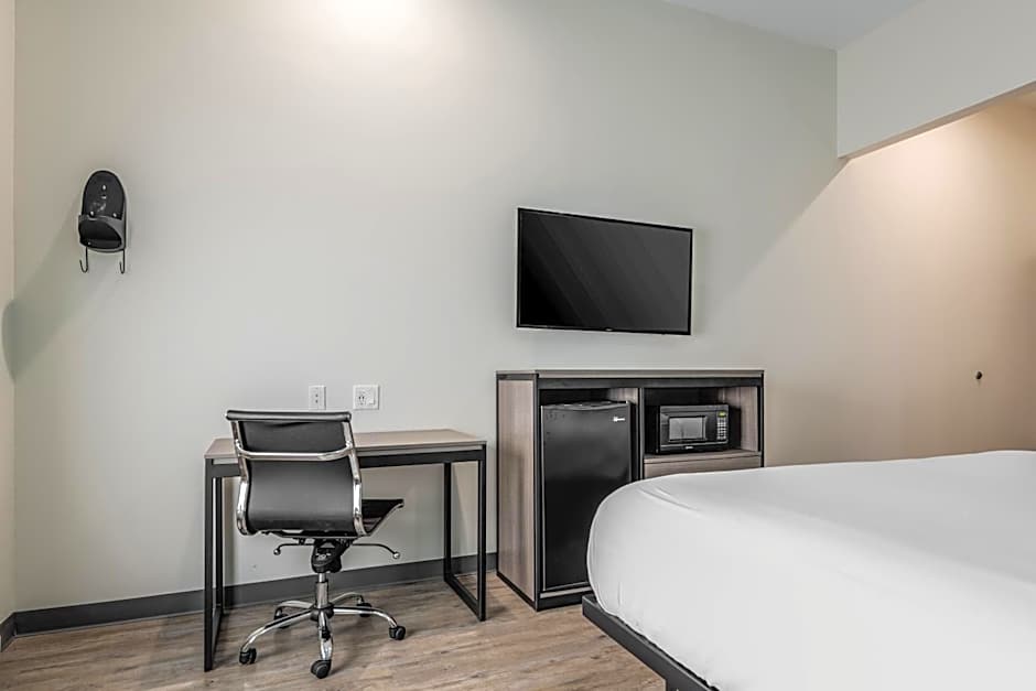 Red Lion Inn & Suites Katy