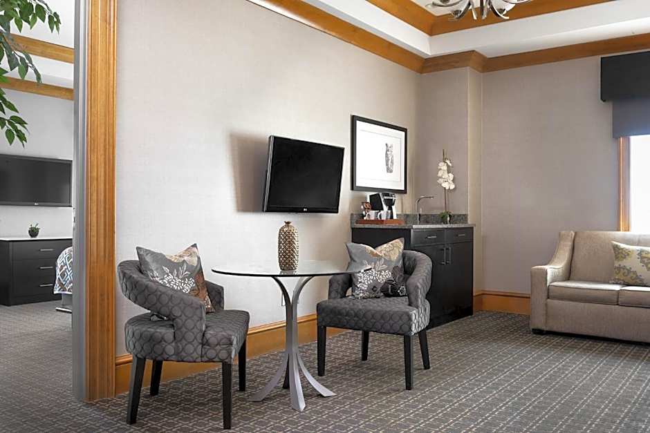 voco The Tiger Hotel, Columbia, MO By IHG