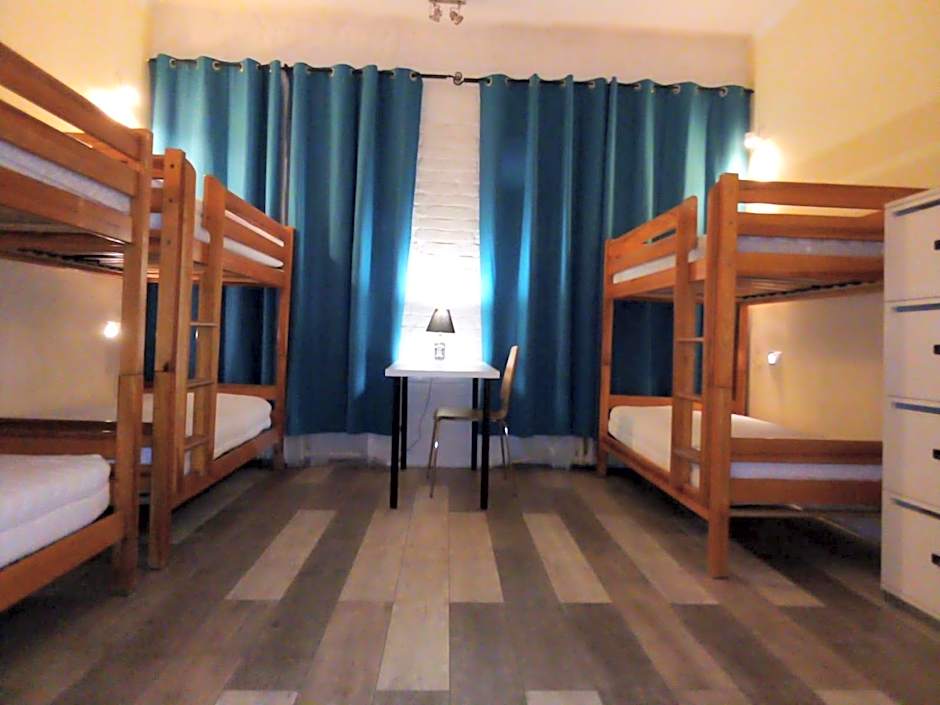 Chmielna 5 Rooms & Apartments