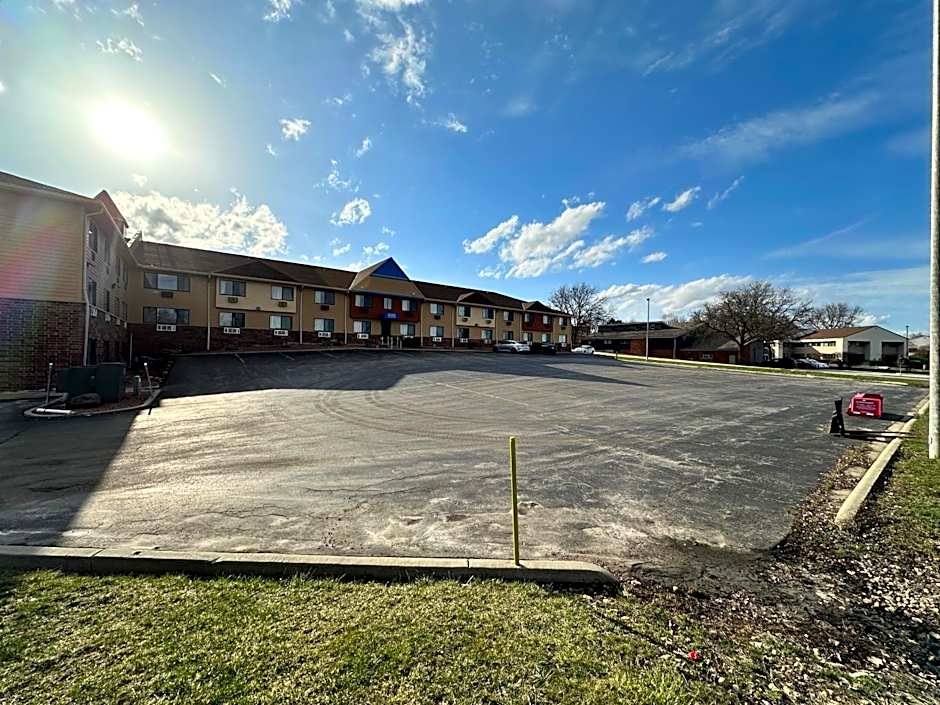 Rodeway Inn & Suites Madison East