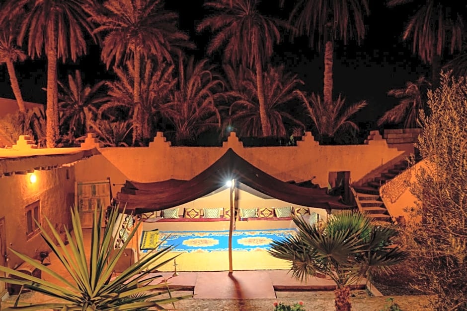 Photo 1 of 50 of Maison etoile du desert
