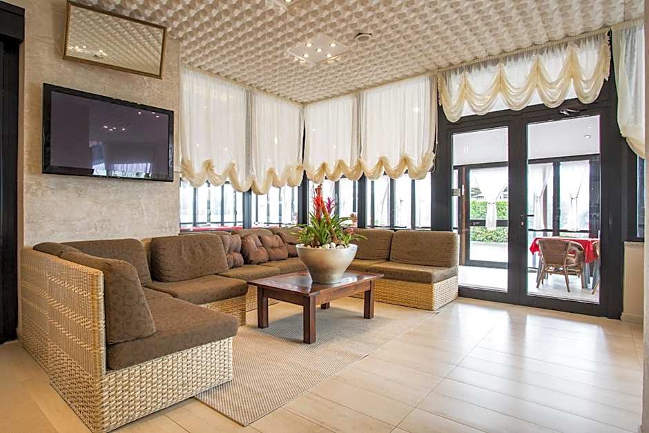 Hotel Byron