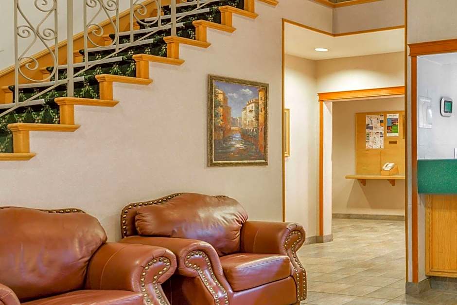 Howard Johnson by Wyndham Fort St. John