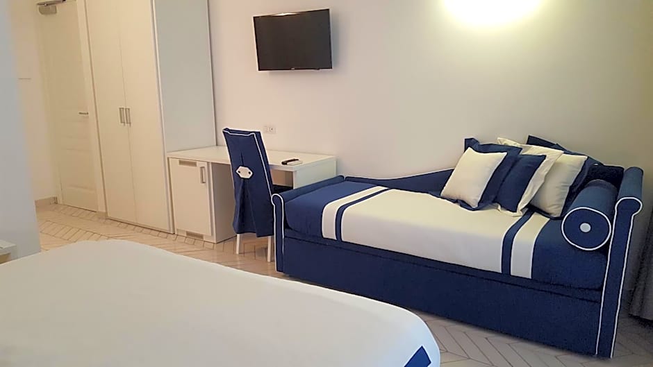 Hotel Bristol