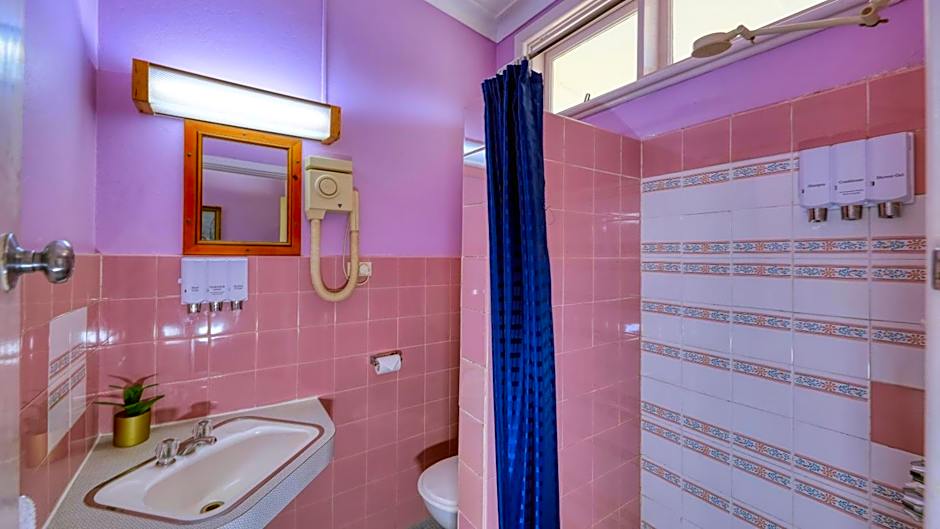 Bushmans Retreat Motor Inn