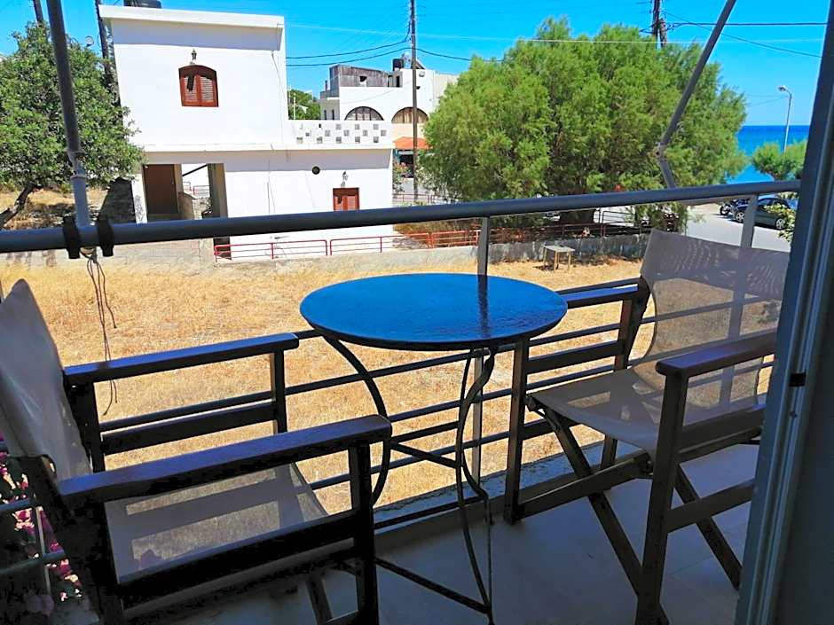 Jason Rooms & Studios