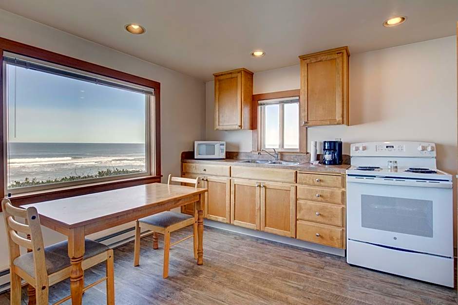 Ester Lee Oceanview Inn