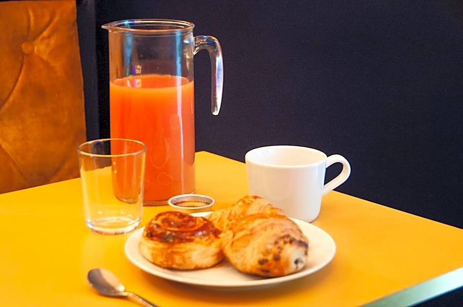 Paris Saint Honore Hotel