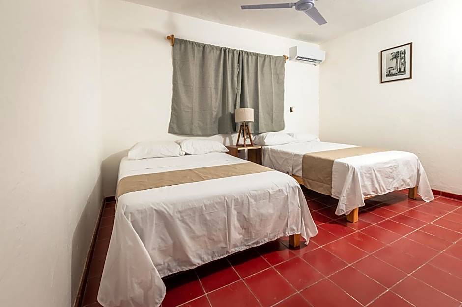 Creta Hotel & Suites