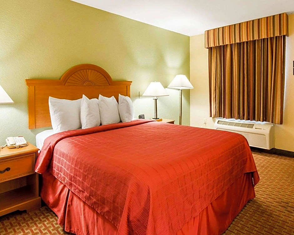 Quality Inn South Hill I-85